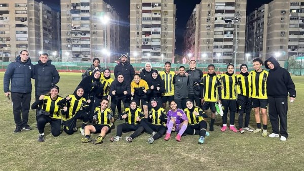 سيدات المقاولون