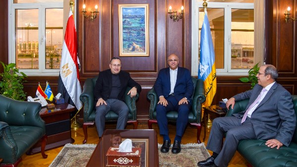 محافظ الإسكندرية ووزير التعليم العالي