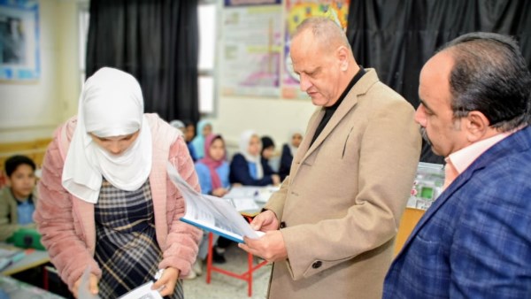 وكيل الوزارة يتابع انتظام العملية التعليمية بمدرسة سعد زغلول الابتدائية