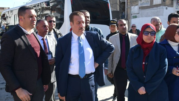 محافظ بورسعيد يشدد على سرعة الانتهاء من الأعمال