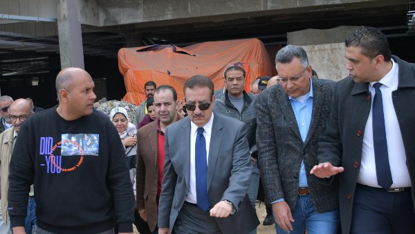 محافظ بورسعيد يتابع مستجدات العمل بستاد النادي المصري ويوجه بتكثيف الأعمال للانتهاء