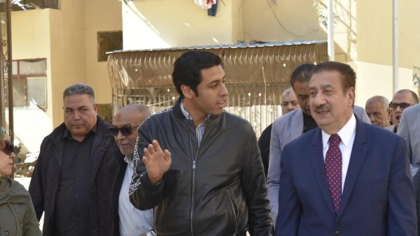 محافظ بورسعيد يتفقد منطقة الصفوة بحي الزهور