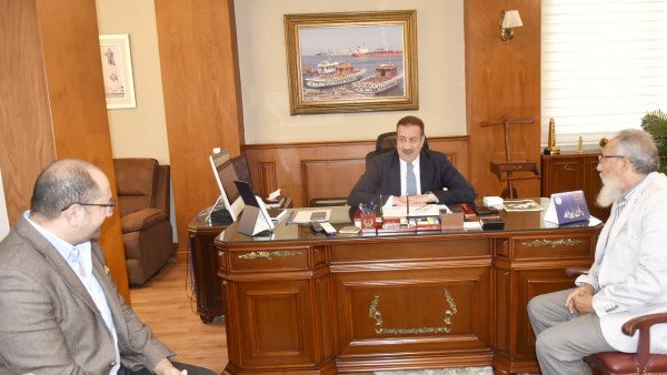 محافظ بورسعيد