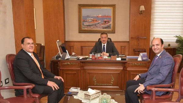 في مستهل مهام عمله..  محافظ بورسعيد يستقبل مدير عام فرع هيئة الرعاية الصحية الجديد 