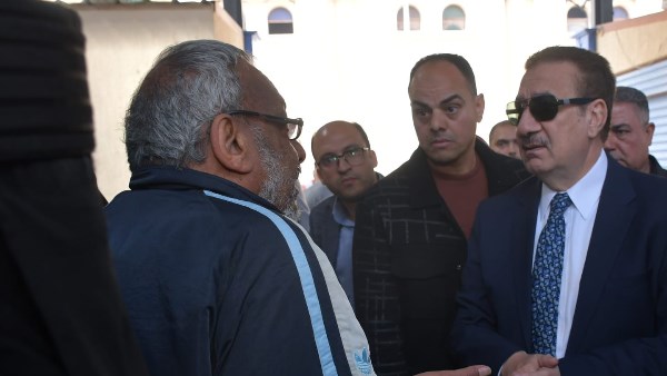 محافظ بورسعيد يوجه  بتشغيل خطي سرفيس لتسهيل حركة المواطنين من وإلى السوق 