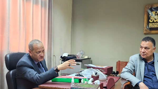 وكيل تعليم بورسعيد يناقش آليات وقف ندب المعلمين إلى الإدارات التعليمية وكيل تعليم بورسعيد يناقش آليات وقف ندب المعلمين إلى الإدارات التعليمية