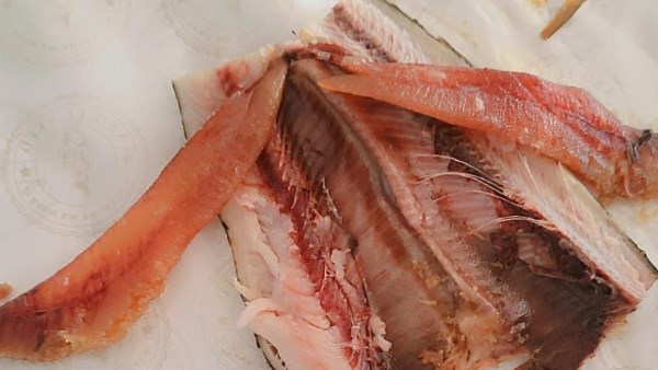 حملات لتموين بورسعيد  تضبط كميات من اللحوم والمصنعات مجهولة المصدر والبيانات