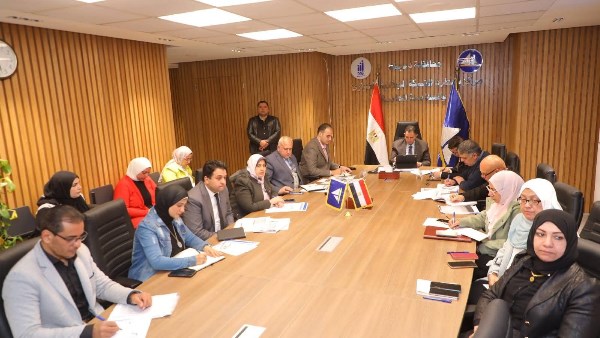 محافظ دمياط 