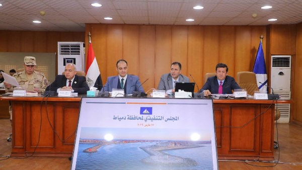 محافظ دمياط 