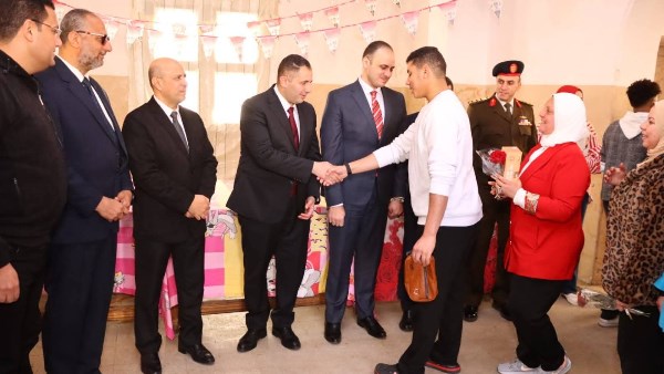 محافظ دمياط 