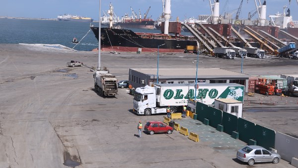 ميناء دمياط