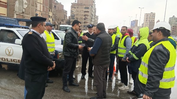 رئيس مياه القليوبية يتابع ميدانيًا رفع تجمعات الأمطار ويؤكد الجاهزية القصوى على مدار الساعة رئيس مياه القليوبية يتابع ميدانيًا رفع تجمعات الأمطار ويؤكد الجاهزية القصوى على مدار الساعة