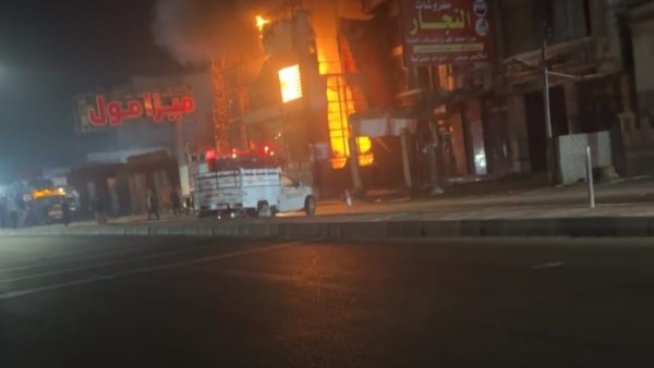 حريق مول تجاري بالمحلة 
