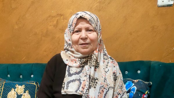 الأم المثالية بالغربية