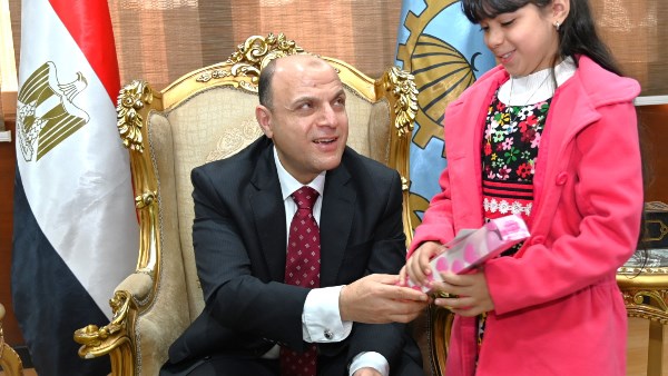 محافظ الغربية 