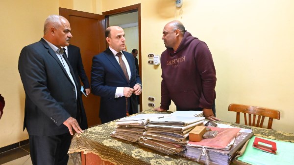 محافظ الغربية يتفقد مركز ومدينة سمنود ويؤكد: هدفنا تقديم خدمة تليق بأهالينا