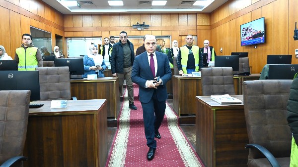 محافظ الغربية 