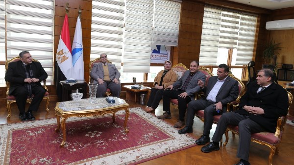 رئيس جامعة كفر الشيخ 