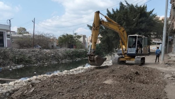محافظ كفر الشيخ يوجه برصف طريق ترعة القضابة بمركز فوة| صور