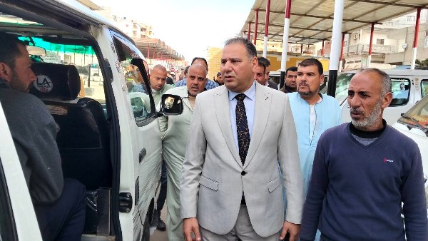 متابعة مواقف السيارات 