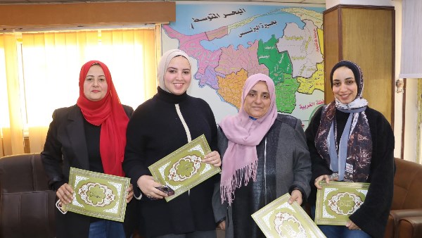 تكريم أعضاء المركز التكنولوجي 