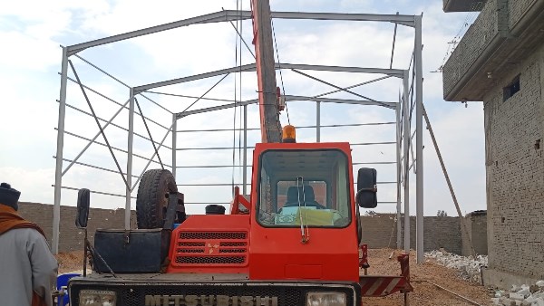 البناء المخالف خط أحمر.. إزالة 9 حالات تعدٍ في كفر الشيخ| صور