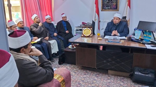 وكيل أوقاف كفر الشيخ يبحث مع مديري الإدارات آليات تنفيذ الخطط الدعوية| تفاصيل