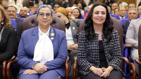 الدكتورة مايا مرسى 