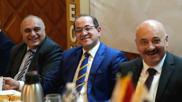 وزير المالية