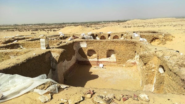 كشف وادي النطرون يعزز ريادة مصر في دراسة نشأة الرهبنة عالميًا