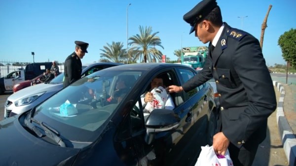 توزيع الوجبات