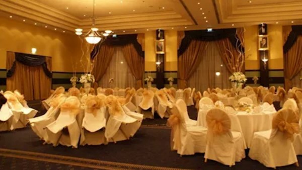 مواعيد غلق المحلات وقاعات الأفراح 