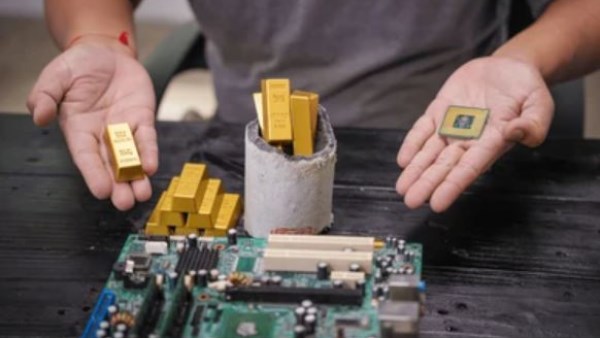 باحثون سويسريون يستخرجون ذهبا عيار 22 من النفايات الإلكترونية