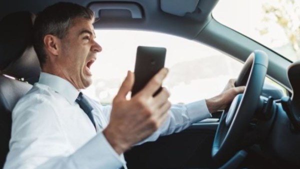 يحذرك قبل وقوع الكارثة.. ذكاء اصطناعي يتنبأ بحوادث الطرق قبل حدوثها