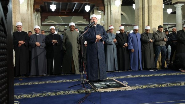 إقبال واسع على الجامع الأزهر 