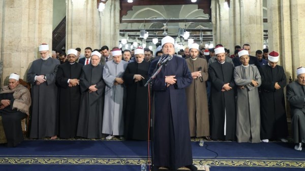 صلاتي العشاء والتراويح بالجامع الأزهر
