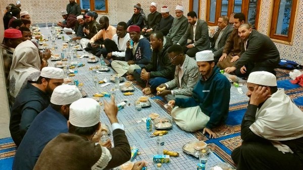 إفطار جماعي بأكاديمية الأزهر