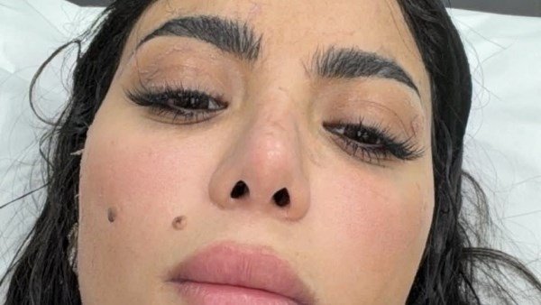 كارولين عزمي 