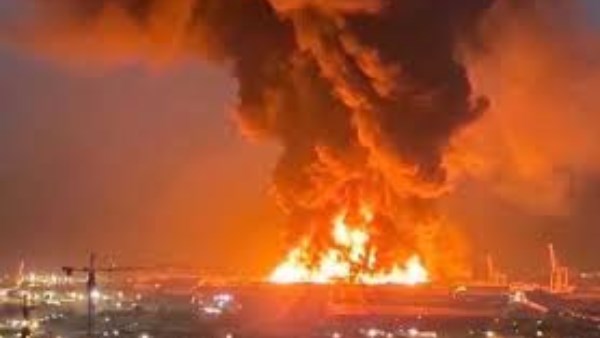 تدمير المنشآت المتبقية للأسطول البحري الأمريكي في البحرين