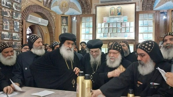 تطييب جسد البابا شنوده الثالث 