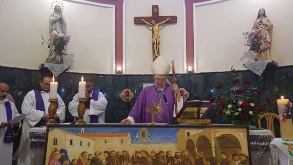 المطران كلاوديو لوراتي