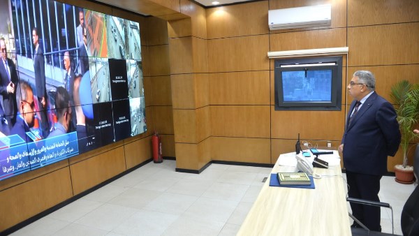 محافظ الدقهلية يشدد على تكثيف أعمال النظافة والكنس ورفع التراكمات أولًا بأول محافظ الدقهلية يشدد على تكثيف أعمال النظافة والكنس ورفع التراكمات أولًا بأول