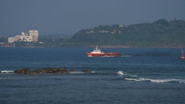 قبالة سواحل سريالانكا