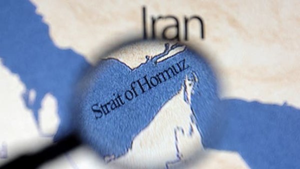 سيطرة ايران على مضيق هرمز 
