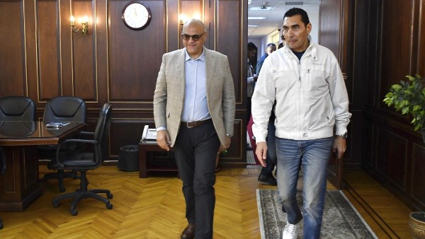 وزير الشباب والرياضة - محافظ الإسكندرية 