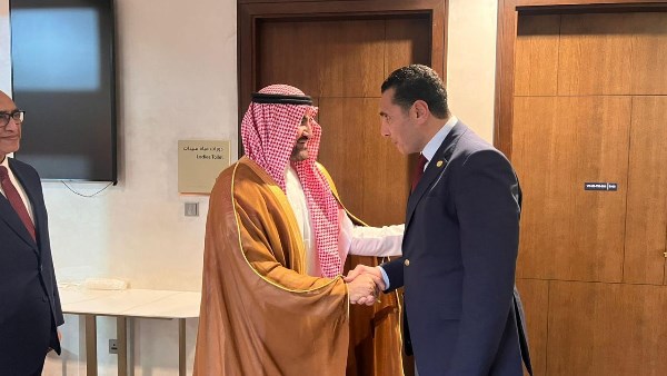 وزير الرياضة