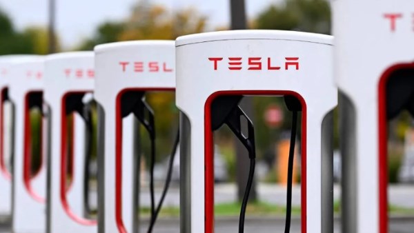 سيارات كهربائية 