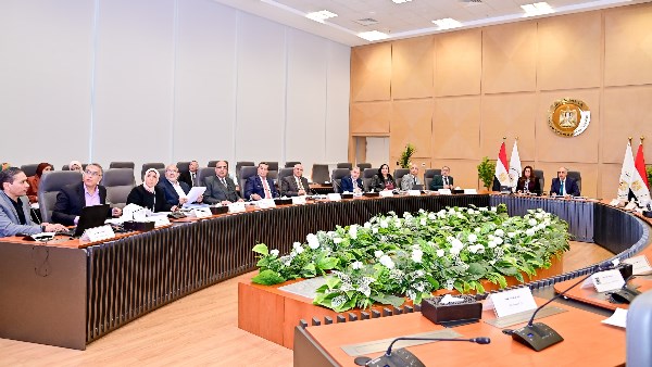 اللجنة العليا لتراخيص الشواطئ