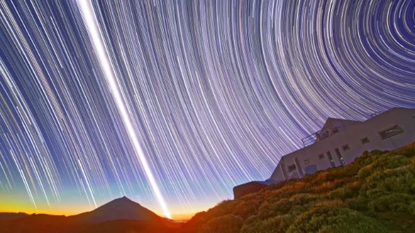 مشهد يخطف الأنفاس ..صورة فلكية تكشف ميزان الأرض الخفي| ايه الحكاية