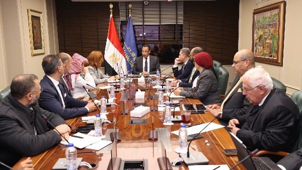 وزير الاتصالات 